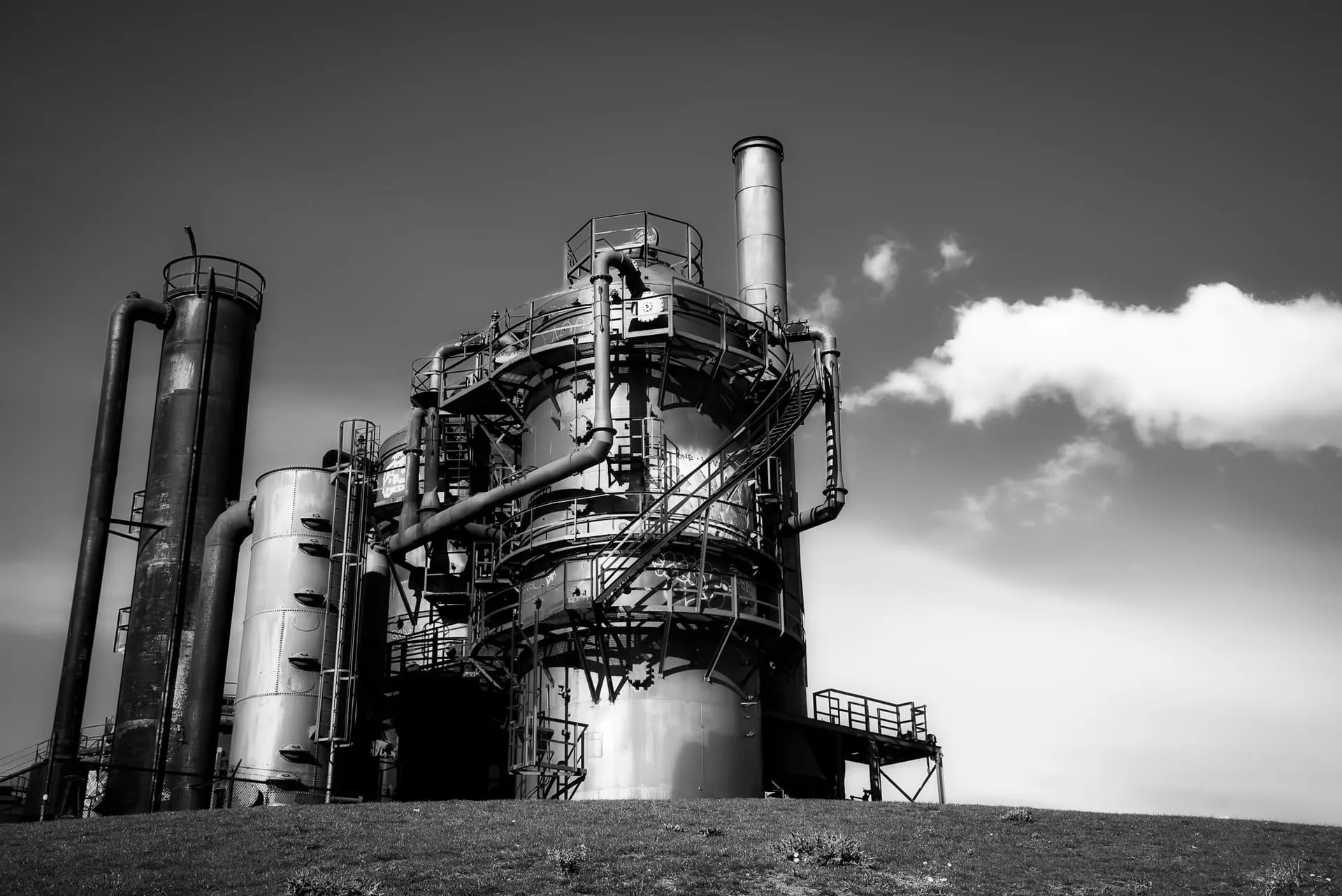 Öl und Gas — Kugelstrahlen und Cold Working an Risern, Pipelines und kritischen Ventilen